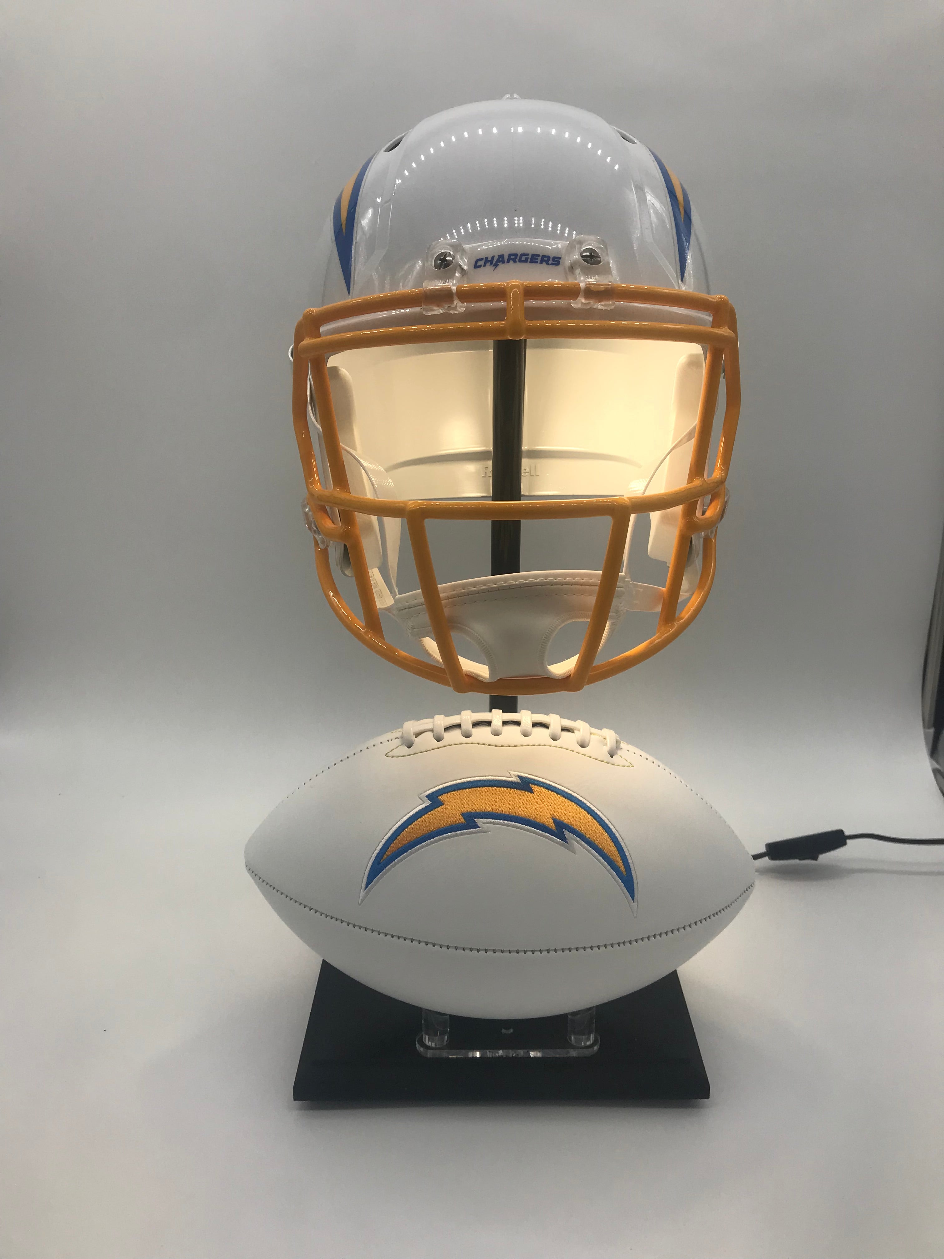 Los Angeles Rams Football Lamp – Big League Lighting