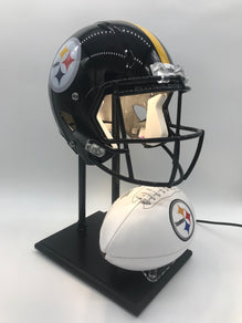 PITTSBURGH STEELERS HELMET LAMP FROM 1970S IN EXCELLENT CONDITION